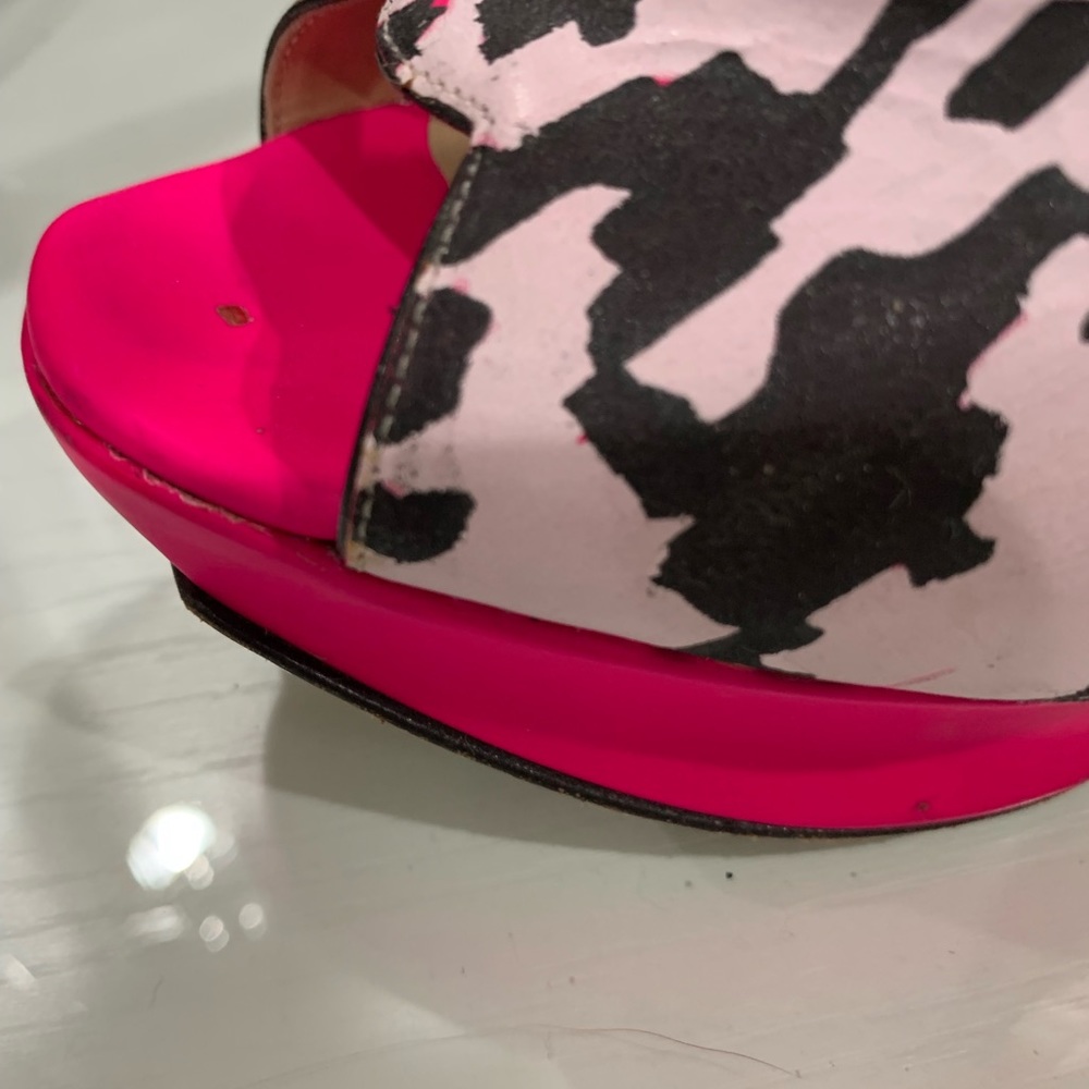 Designer shoes - Picture 7 of 8